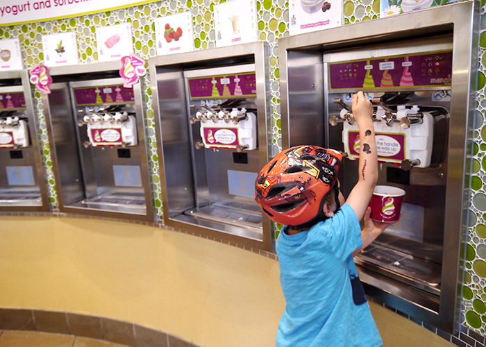 frozen-yogurt-02