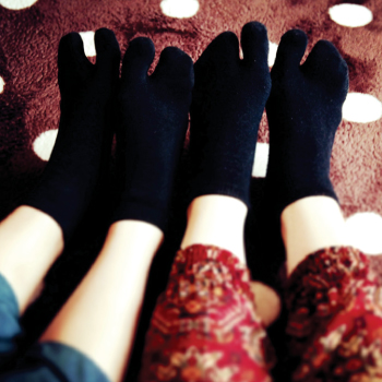 ハーレムパンツと足袋靴下 (=´∀`)人(´∀`=)