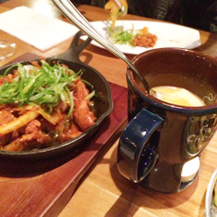 Spicy Chicken with Cheese Fondue ($12)