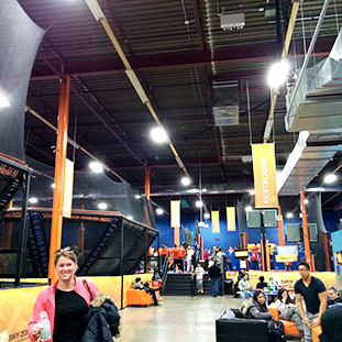 sky-zone-toronto-02