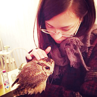 大親友のアキバ・フクロウ君です。