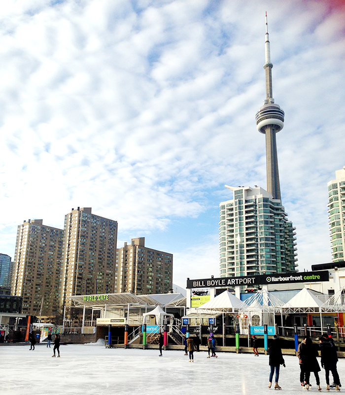 skating-harbourfront-01