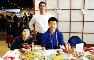 Tomo Reynoldsさん、Rodgert Zhengさん、照岡敏介さん