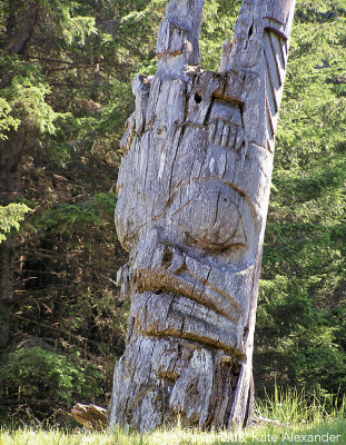 Beaver Mortuary Pole