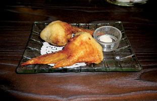 ユニークな手羽先