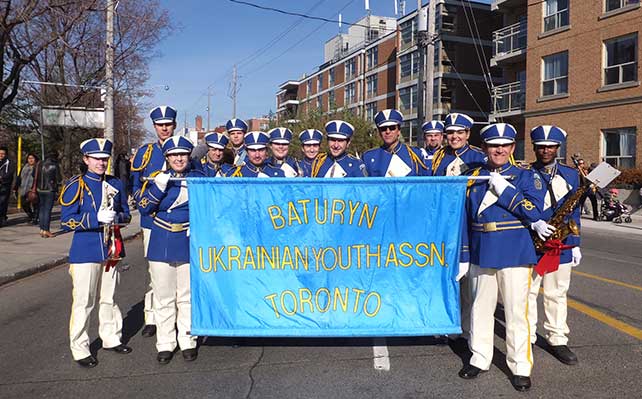santa-claus-parade-01