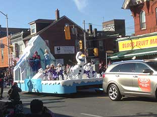 santa-claus-parade-12
