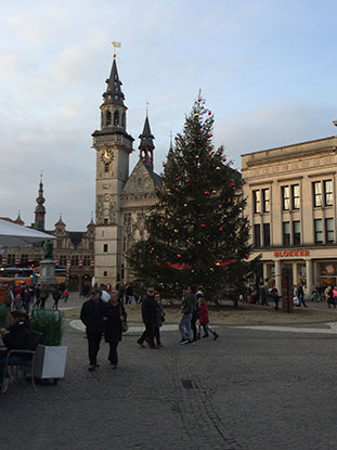 eat-eat-drink-and-eat-again-01