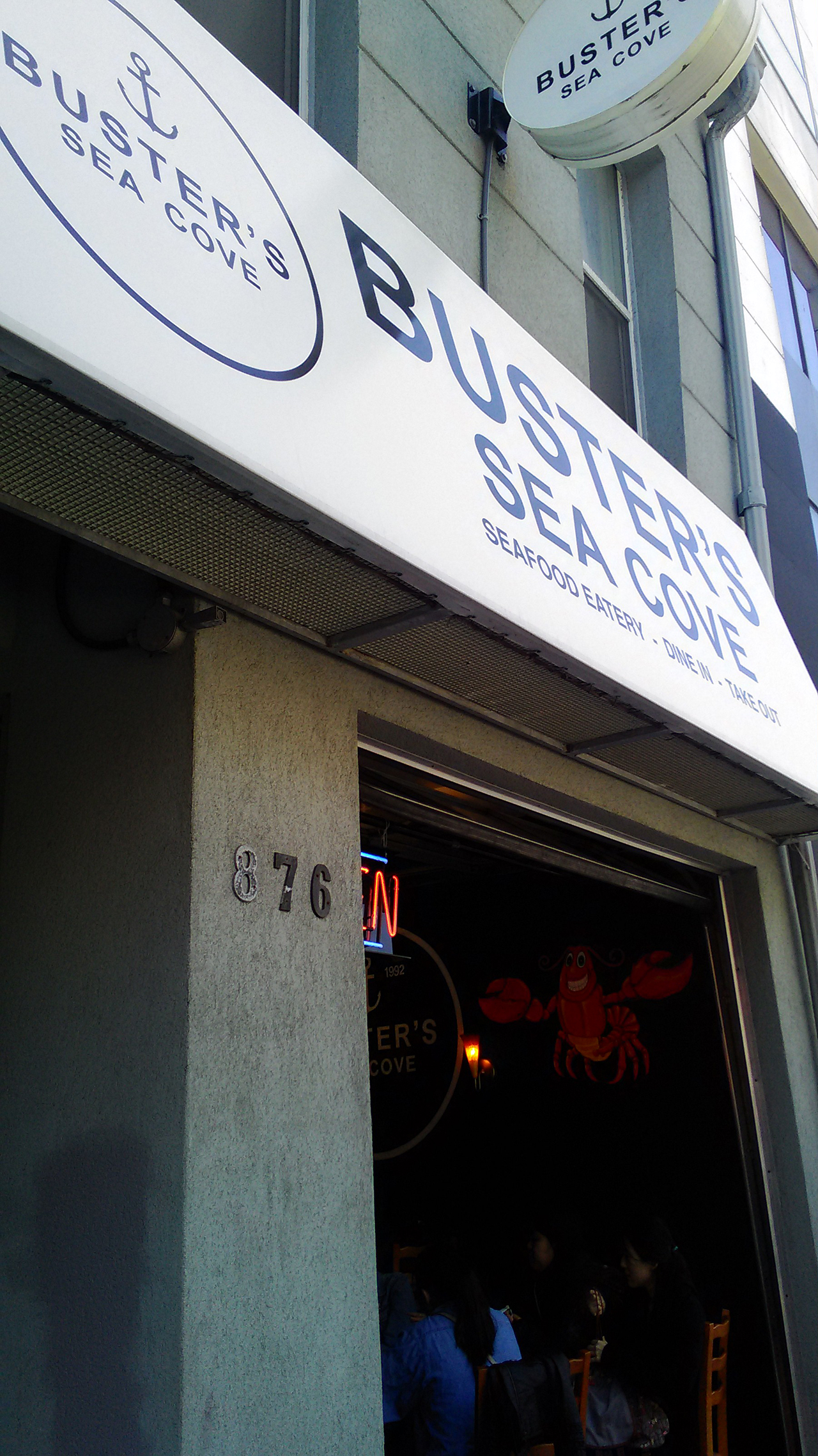 tasty-lobster-roll01