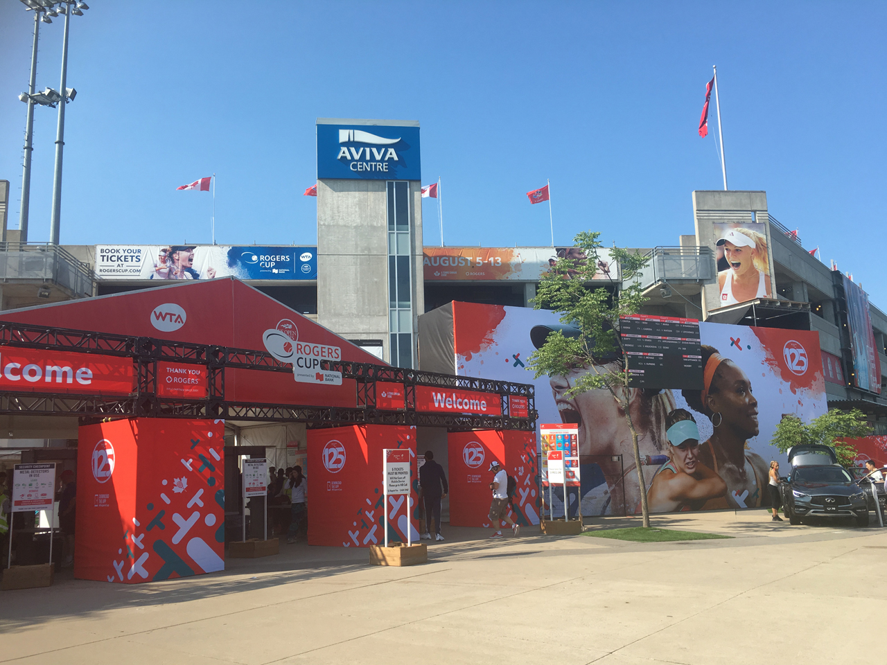 トロントでテニスの世界大会 Torja