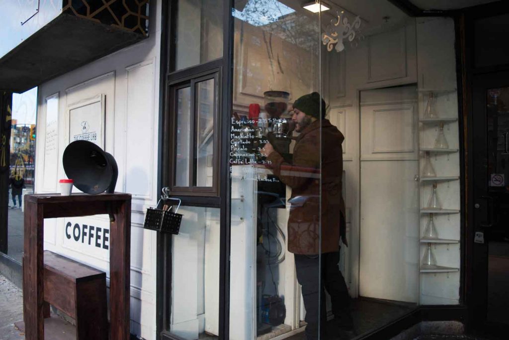 toronto-most-small-cafe01-