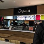 お店の看板はなぜか「Japota」ですが、正しい店名は「Japote」だそう。