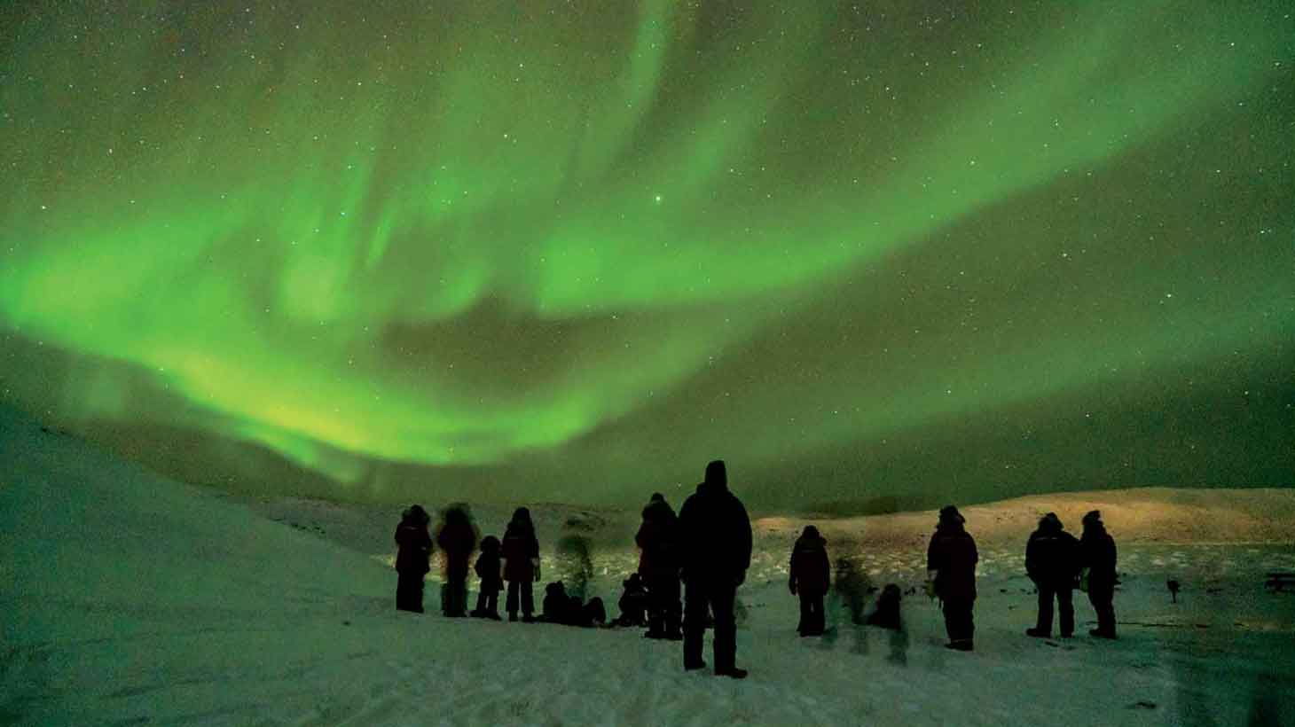 イカルイト周辺でのオーロラ観測